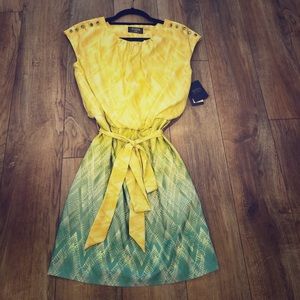 Guess Sleeveless Wrap Dress